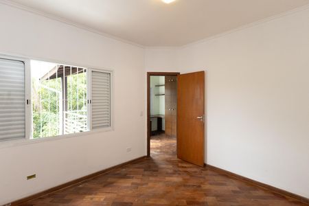 Casa para alugar com 141m², 3 quartos e 2 vagasSuíte 
