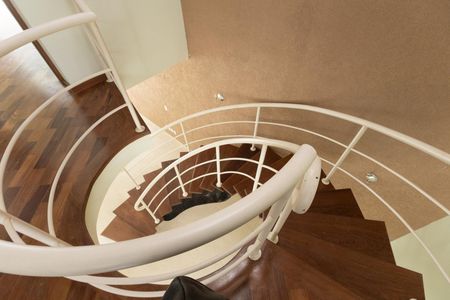 Casa para alugar com 141m², 3 quartos e 2 vagasEscada 