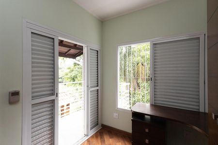 Casa para alugar com 141m², 3 quartos e 2 vagasEscritório