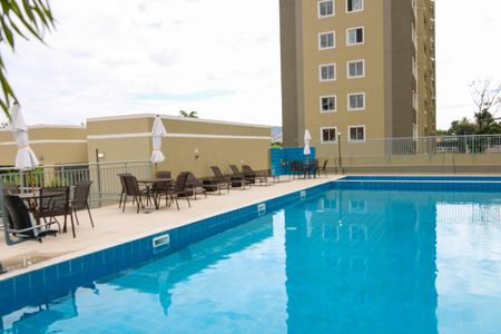 Apartamento para alugar com 49m², 2 quartos e sem vaga Apartamento para alugar com 49m², 2 quartos e sem vagaÁrea comum - Piscina