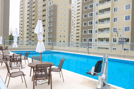 Apartamento para alugar com 49m², 2 quartos e sem vaga Apartamento para alugar com 49m², 2 quartos e sem vagaÁrea comum - Piscina