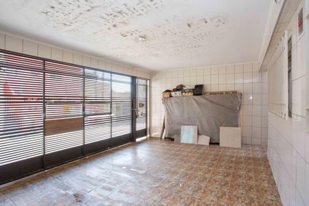 Casa à venda com 145m², 3 quartos e 3 vagasGaragem