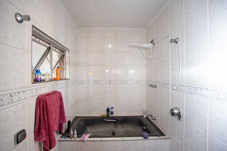 Casa à venda com 145m², 3 quartos e 3 vagasBanheiro da Suíte