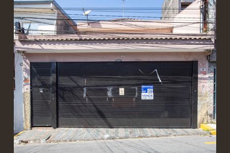Casa à venda com 145m², 3 quartos e 3 vagasFachada
