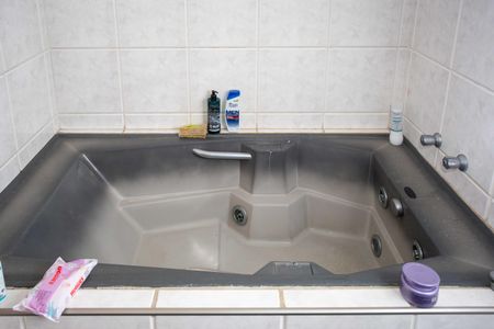 Casa à venda com 145m², 3 quartos e 3 vagasBanheira