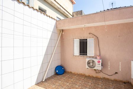Casa à venda com 145m², 3 quartos e 3 vagasVaranda