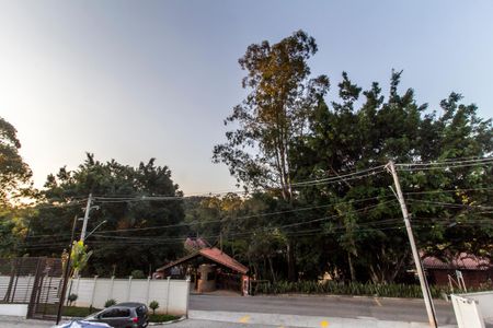 Casa de condomínio à venda com 157m², 3 quartos e 2 vagasVista da Rua