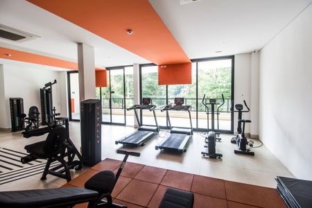 Casa de condomínio à venda com 157m², 3 quartos e 2 vagasAcademia