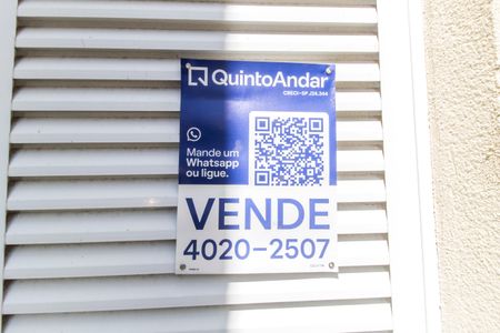 Casa de condomínio à venda com 157m², 3 quartos e 2 vagasVista da Rua