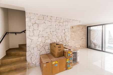 Sala  de casa de condomínio à venda com 3 quartos, 157m² em Alphaville, Santana de Parnaíba