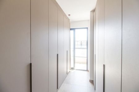 Casa de condomínio à venda com 157m², 3 quartos e 2 vagasSuíte 2