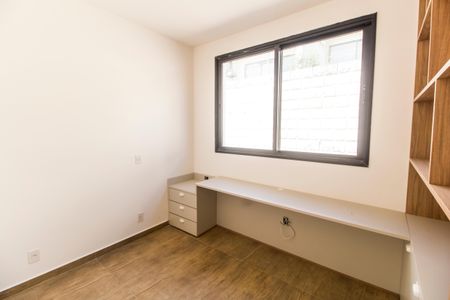 Casa de condomínio à venda com 157m², 3 quartos e 2 vagasSuíte 3