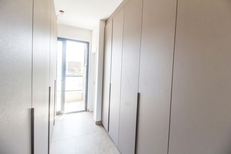 Casa de condomínio à venda com 157m², 3 quartos e 2 vagasSuíte 2