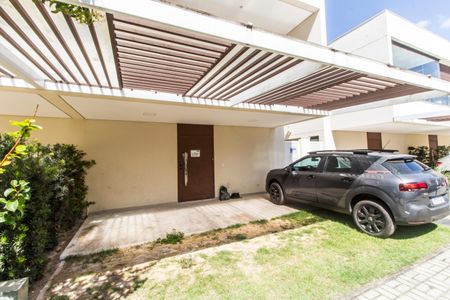 Casa de condomínio à venda com 157m², 3 quartos e 2 vagasGaragem