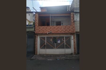 Casa para alugar com 75m², 2 quartos e sem vaga Casa para alugar com 75m², 2 quartos e sem vagaFachada