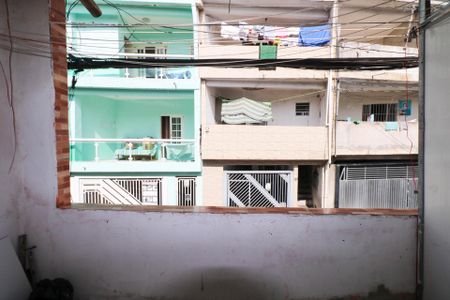 Casa para alugar com 75m², 2 quartos e sem vaga Casa para alugar com 75m², 2 quartos e sem vagaVaranda e Área de Serviço