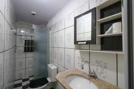 Casa para alugar com 75m², 2 quartos e sem vaga Casa para alugar com 75m², 2 quartos e sem vagaBanheiro