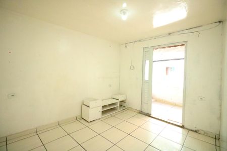 Sala de casa para alugar com 2 quartos, 75m² em Piraporinha, Diadema