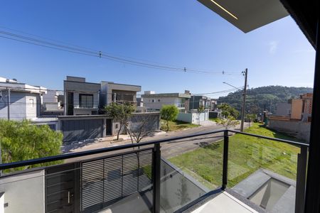 Casa de condomínio à venda com 179m², 3 quartos e 4 vagasVaranda da Suite