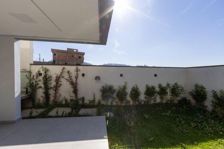 Casa de condomínio à venda com 179m², 3 quartos e 4 vagasÁrea gourmet e Quintal