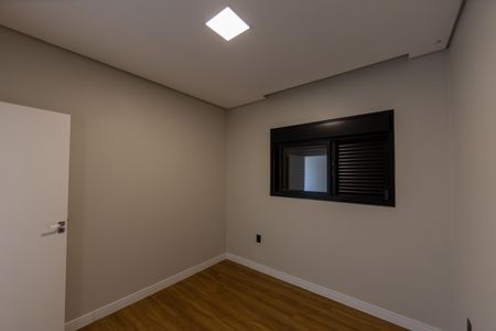 Casa de condomínio à venda com 179m², 3 quartos e 4 vagasQuarto 1