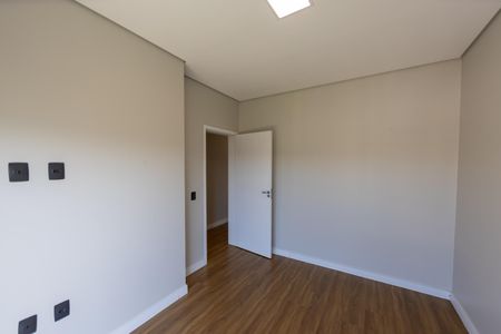 Casa de condomínio à venda com 179m², 3 quartos e 4 vagasQuarto 2