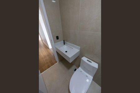 Casa de condomínio à venda com 179m², 3 quartos e 4 vagasBanheiro