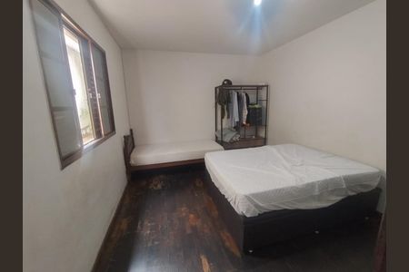 Casa à venda com 220m², 4 quartos e 2 vagasFoto 18