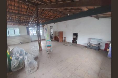 Casa à venda com 220m², 4 quartos e 2 vagasFoto 16