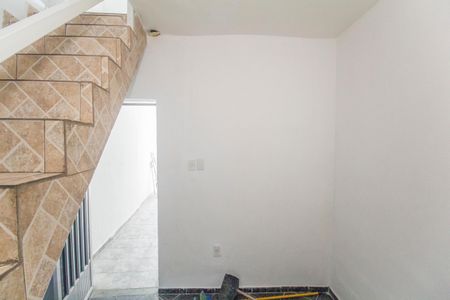 Casa para alugar com 99m², 2 quartos e sem vagaSala