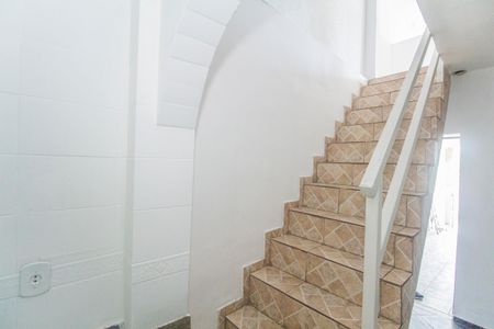 Casa para alugar com 99m², 2 quartos e sem vagaSala