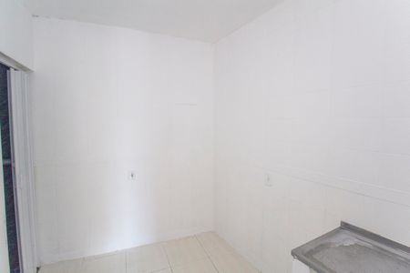 Casa para alugar com 99m², 2 quartos e sem vagaCozinha e Área de Serviço