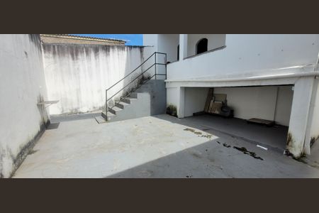 Casa para alugar com 244m², 3 quartos e 2 vagasquintal 