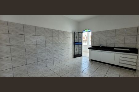 Casa para alugar com 244m², 3 quartos e 2 vagascozinha