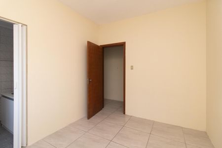 Quarto 2 de apartamento à venda com 2 quartos, 67m² em Santana, Porto Alegre