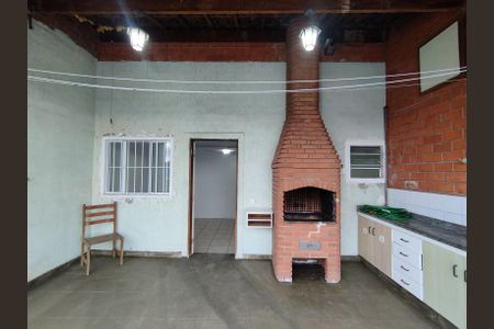 Casa para alugar com 60m², 2 quartos e sem vagaÁrea gourmet