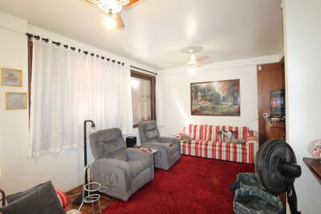 Casa à venda com 270m², 3 quartos e 4 vagasSala