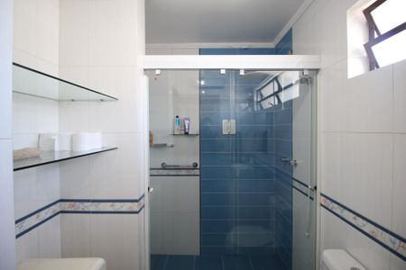 Casa à venda com 270m², 3 quartos e 4 vagasBanheiro