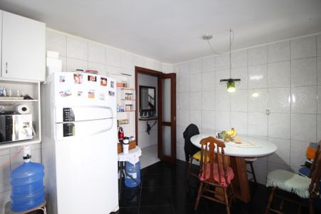 Casa à venda com 270m², 3 quartos e 4 vagasCozinha