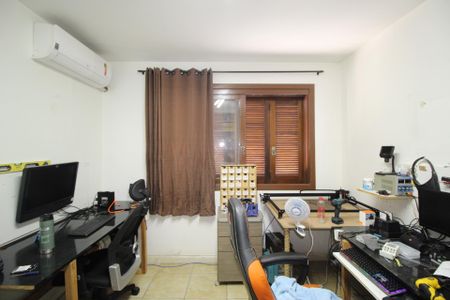 Casa à venda com 270m², 3 quartos e 4 vagasQuarto 2