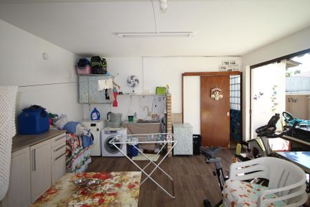 Casa à venda com 270m², 3 quartos e 4 vagasVaranda