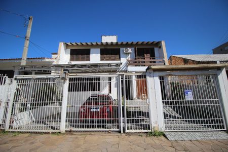 Casa à venda com 270m², 3 quartos e 4 vagasFachada