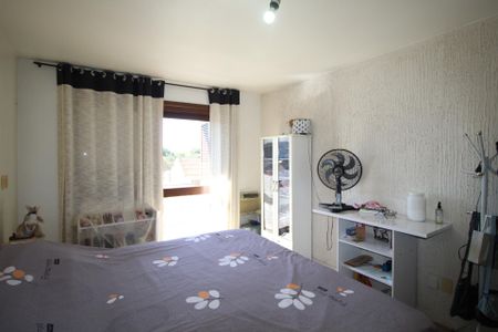 Casa à venda com 270m², 3 quartos e 4 vagasSuíte 1