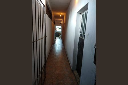 Casa para alugar com 120m², 4 quartos e 4 vagasCorredor