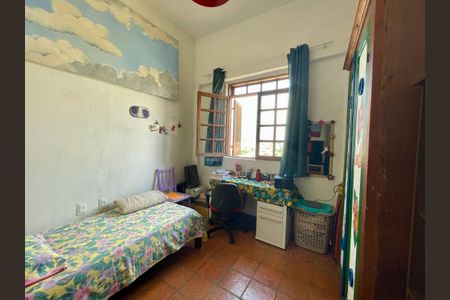 Casa para alugar com 201m², 6 quartos e 3 vagas