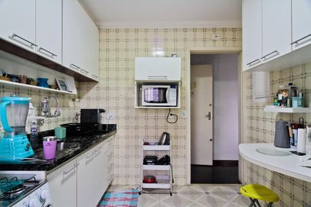 Apartamento à venda com 60m², 2 quartos e 1 vagaCozinha