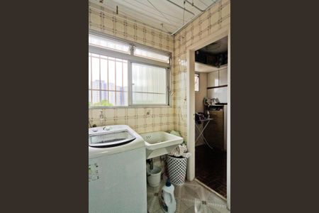 Apartamento à venda com 60m², 2 quartos e 1 vagaÁrea de Serviço