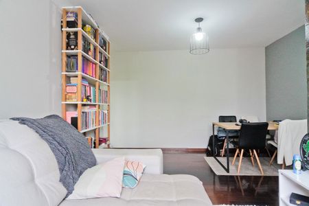 Apartamento à venda com 60m², 2 quartos e 1 vagaSala