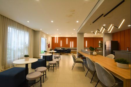 Apartamento para alugar com 38m², 2 quartos e sem vaga
