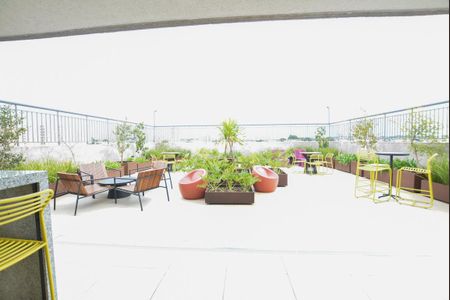 Apartamento para alugar com 38m², 2 quartos e sem vaga Apartamento para alugar com 38m², 2 quartos e sem vagaLoof Top